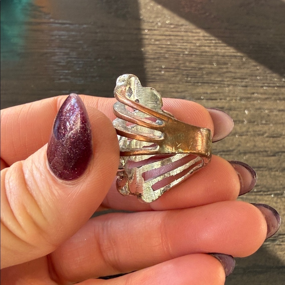 Silver Multi-Stone Ring - Picture 3 of 4